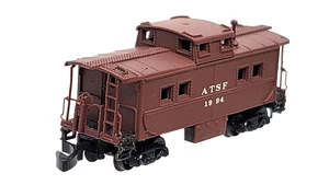 Z Micro-Trains MTL 14712 ATSF Caboose #1994 - Picture 1 of 8