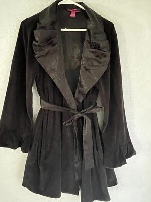 Bata corta Betsey Johnson talla L terciopelo negro leopardo satinado Foto 1 de 4