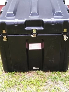 Pelican Hardigg Einzeldeckeletui AL2624-1205 mit gebrauchtem Schaumstoffüberschuss Militärkoffer - Bild 1 von 6