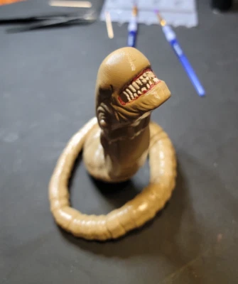 Alien Chestburster Prop 1:1 Scale Model Kit Prop Cosplay - Image 1 of 4
