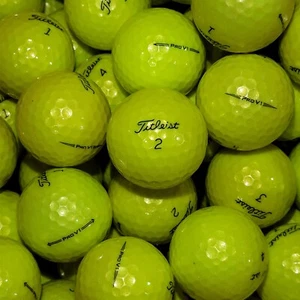 24 pelotas de golf Titleist Pro V1 amarillas usadas - 3A grado de valor AAA - Imagen 1 de 4