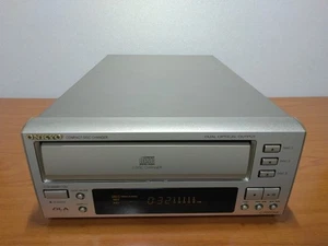ONKYO C-707CHX CD Player 3 CD Changer Replaced with a new belt tested Works well - Picture 1 of 8
