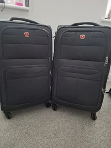 Large Suitcases And Luggage Bags - Picture 1 of 5
