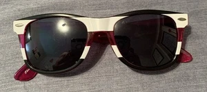 Gafas de sol vintage años 80 diseño Italia. Púrpura y blanco - Imagen 1 de 8