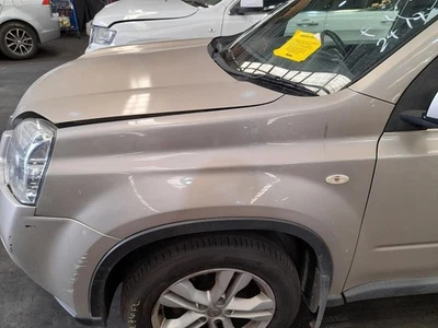NISSAN XTRAIL LEFT GUARD T31, 10/07-12/13  - image 1 of 4