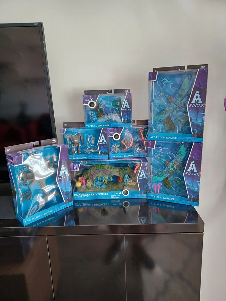 Juego completo "James Cameron's Avatar" World of Pandora Omatikaya Rainforest. NUEVO Foto 1 de 4