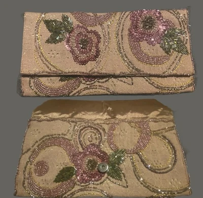 Accesorize Clutch Bag Beaded Clutch Bag 🩷👛pale Pink And Green Flowers - Image 1 of 4