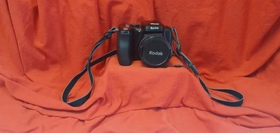 Kodak Easyshare Z812 IS 8.1MP Digital Kamera 12-fach Zoom (1588) - Bild 1 von 4