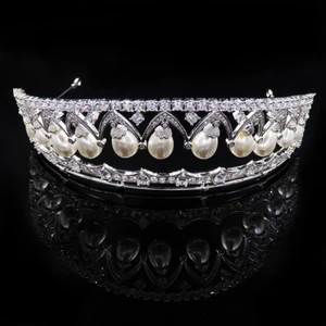 Corona tiara princesa reina boda perla circonita cúbica toda circonita de lujo para mujer - Imagen 1 de 5