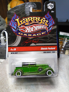 Hot Wheels Larry's Garage Classic Packard Green with Real Riders