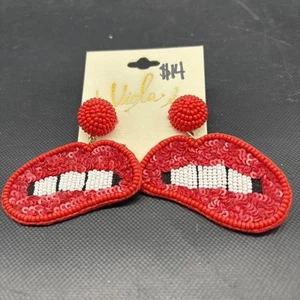 Fashion Statement Earrings LIPS RED Lipstck Rhinestone Bead Embroidery - Picture 1 of 3