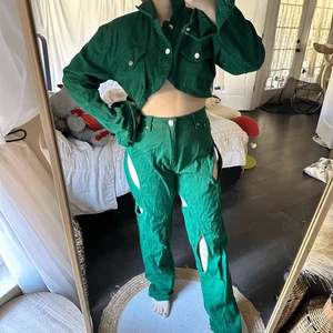 Maniere De Voir Women’s 6 Green Carpenter Cropped Jacket Cutout Boyfriend Jeans - Picture 1 of 14