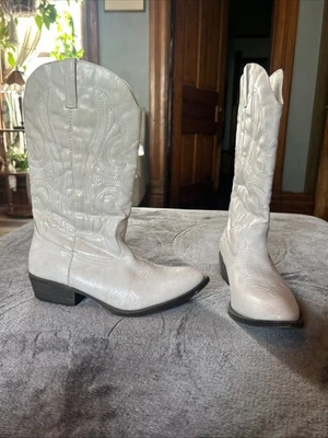 Botas Coconuts By Matisse Pistola Mujer Talla 10 Blancas Costa Occidental Vaquera Foto 1 de 4