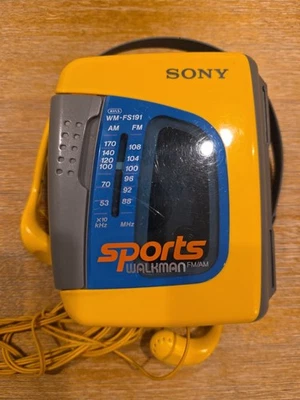 Reproductor de casete radio amarillo deportivo Sony Walkman WM-FS191 FM/AM (FUNCIONA PROBADO) Foto 1 de 4