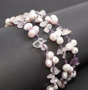 ARMBAND echte Zuchtperlen Quarzsteine lila-weiß schimmernd Perlmuttschließe #3 - Bild 1 von 5