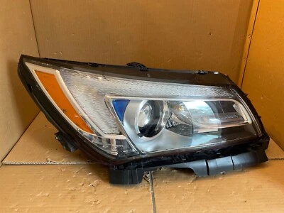 Faro halógeno Opt T4A 2014 2015 2016 Buick LaCrosse para pasajero Foto 1 de 4
