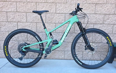 '24 Santa Cruz 5010 C Mullit, S-Kit Med, Mountain Bike, Full Suspension - Image 1 of 4