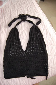 Ladies Black Knitted Halter Neck Crop Top Size S Sheln? - Picture 1 of 2