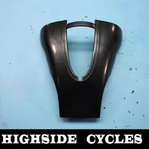 1267 04 HARLEY-DAVIDSON V-ROD SPEEDOMETER HOUSING BEZEL COVER - Foto 1 di 6