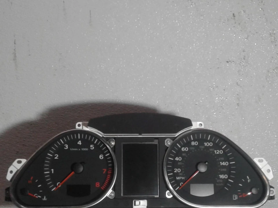 Medidor de velocímetro usado se adapta a: Audi a6 2007 170 MPH sin opción de crucero adaptativa 9 Foto 1 de 4