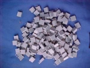 CAJA DE 130 POTENCIÓMETROS RESISTENCIAS RECORTADORAS BI TECHNOLOGIES 67YR50K 9740 CA - Imagen 1 de 4