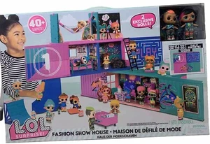 NEW- LOL Surprise Fashion Show House with 2 Exclusive Dolls and 40+ Surprises - Picture 1 of 4