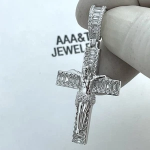 COLGANTE REAL DE PLATA DE LEY 925 CIRCONITAS CÚBICAS JESÚS GROSERO - Imagen 1 de 6