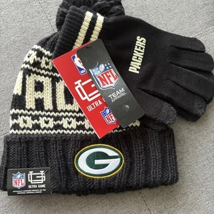 Green Bay Packers Beanie Hat Cap & Gloves Set Pom Black NEW NFL Team Apparel NWT - Picture 1 of 16