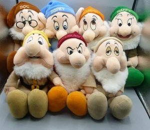 Disney Full Set of 7 Snow White & The Seven Dwarfs Soft Plush Toys Doc Grumpy - Picture 1 of 10