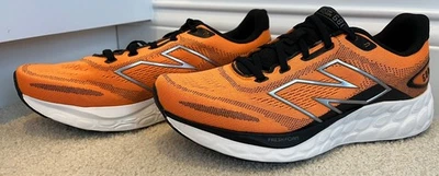 Nuevo en caja New Balance Para hombres Fresh Foam 680v8 Naranja/Negro Zapatos Tenis para Correr $80 Foto 1 de 2