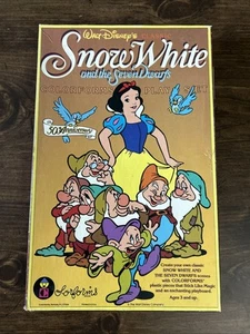 Disney's Snow White and the Seven Dwarfs Colorforms Play set #711 W/Box - Picture 1 of 2
