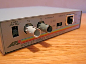 ALLIED TELESIS AT-MC13 UTP TO FIBER ST ETHERNET MEDIA CONVERTER - Picture 1 of 6
