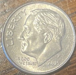 2015 P Roosevelt Dime Die Chip Circulated Coin - Picture 1 of 5