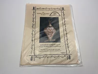 Homespun Elegance 1998 Snowman Ornament Mr Snow Counted Cross Stitch Pattern 8P - Image 1 of 4