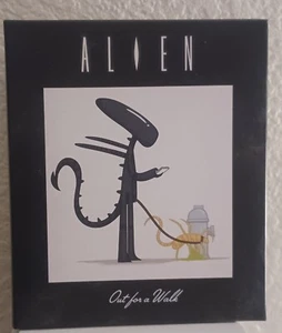 Loot Crate: Alien out for a Walk - Jo3bot Artist Series Collectible Figure New - Afbeelding 1 van 2