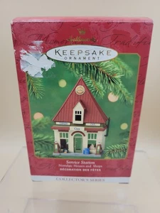 Hallmark Ornamento Recuerdo 2001 Estación de Servicio Casas Nostálgicas Tiendas Serie - Imagen 1 de 5