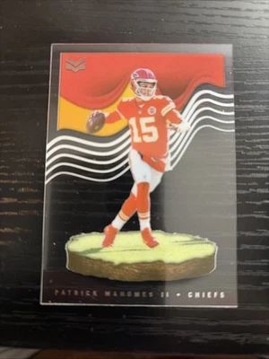2022 Panini Chronicles - Magnitude Patrick Mahomes II #MAG-1 - Image 1 of 2