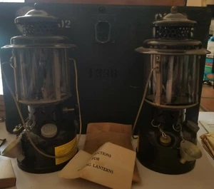 1972 USA Military Marine (2) Lantern Kit W/Storage Box & Accessories 0402 U.S.A. - Picture 1 of 12