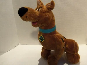 SCOOBY DOO SIX FLAGS PLUSH CARNIVAL PRIZE- 15 IN. TALL - Picture 1 of 4