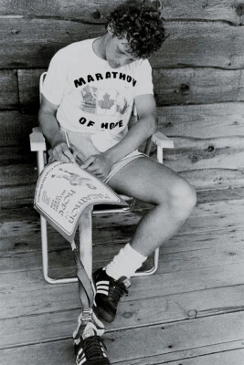 Atleta amputado tomando notas impresión deportiva arte de pared decoración del hogar - PÓSTER 20x30 Foto 1 de 4