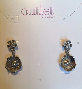 NWT ~ Lia Sophia ICE GARDEN Earrings Matte Silver - Picture 1 of 1