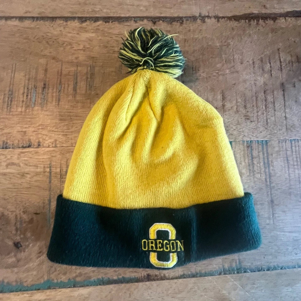 NCAA Oregon Ducks Gorro Amarillo TOW Talla Adulto Amarillo Sombrero Medias Gorra Foto 1 de 4