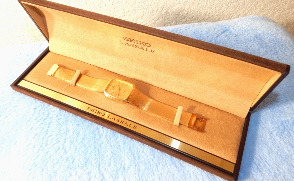 SEIKO Lassalle Gold Tone Quartz 29mm Watch 5930-5528 Mesh Band with Original Box - Image 1 of 4