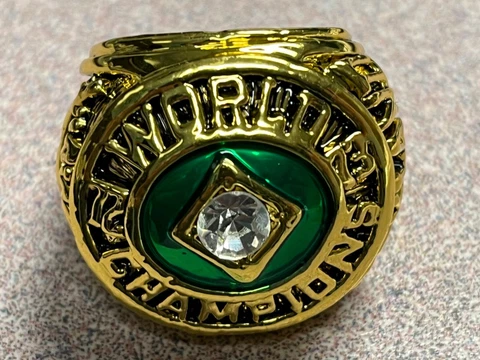 1973 OAKLAND A’s ATHLETICS CHAMPIONSHIP RING SIZE 10.5 Cover