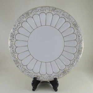 MEISSEN Crossed Swords Porcelain Gold Fluted Grape Leaf Round Platter EAF - Picture 1 of 7