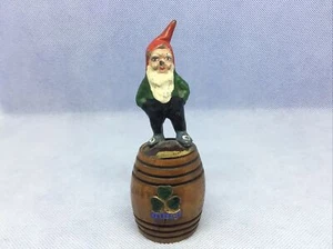 Duende en barril de madera de Heyde (yel 704) recuerdo de Irlanda - Imagen 1 de 9