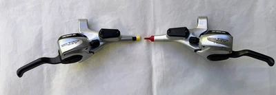 Juego de palancas de cambio/freno de disco hidráulico Shimano Deore XT ST-M766 3x9 gris Foto 1 de 4