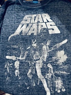 ¡SUDADERA CLÁSICA DE MANGA LARGA STAR WARS! Talla XXL! Foto 1 de 3
