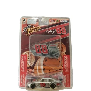 Coche Winner's Circle 2009 Dale Earnhardt Jr #88 National Guard Amp Energy 1/64 - Imagen 1 de 9