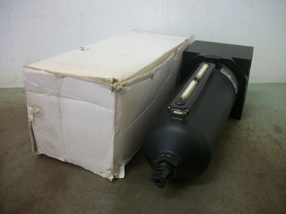 PARKER 1" COMPRESSED PNEUMATIC AIR FILTER P3NFA98GSM 250PSI 17BAR NIB - Image 1 of 4